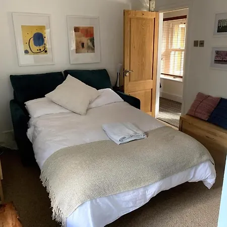 The Mews At Leigh Woods- Hopewell Apartment *